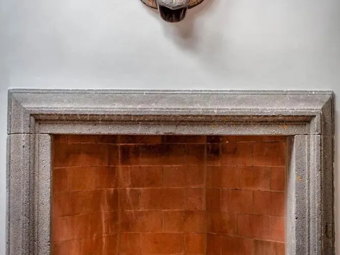 Ghetto Luxury Design Daire Roma