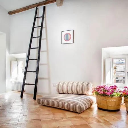 Ghetto Luxury Design Apartment Rome